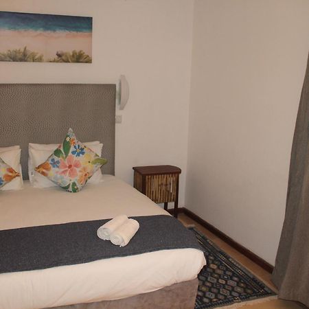 Wharf Side Inn Pemba Exterior foto