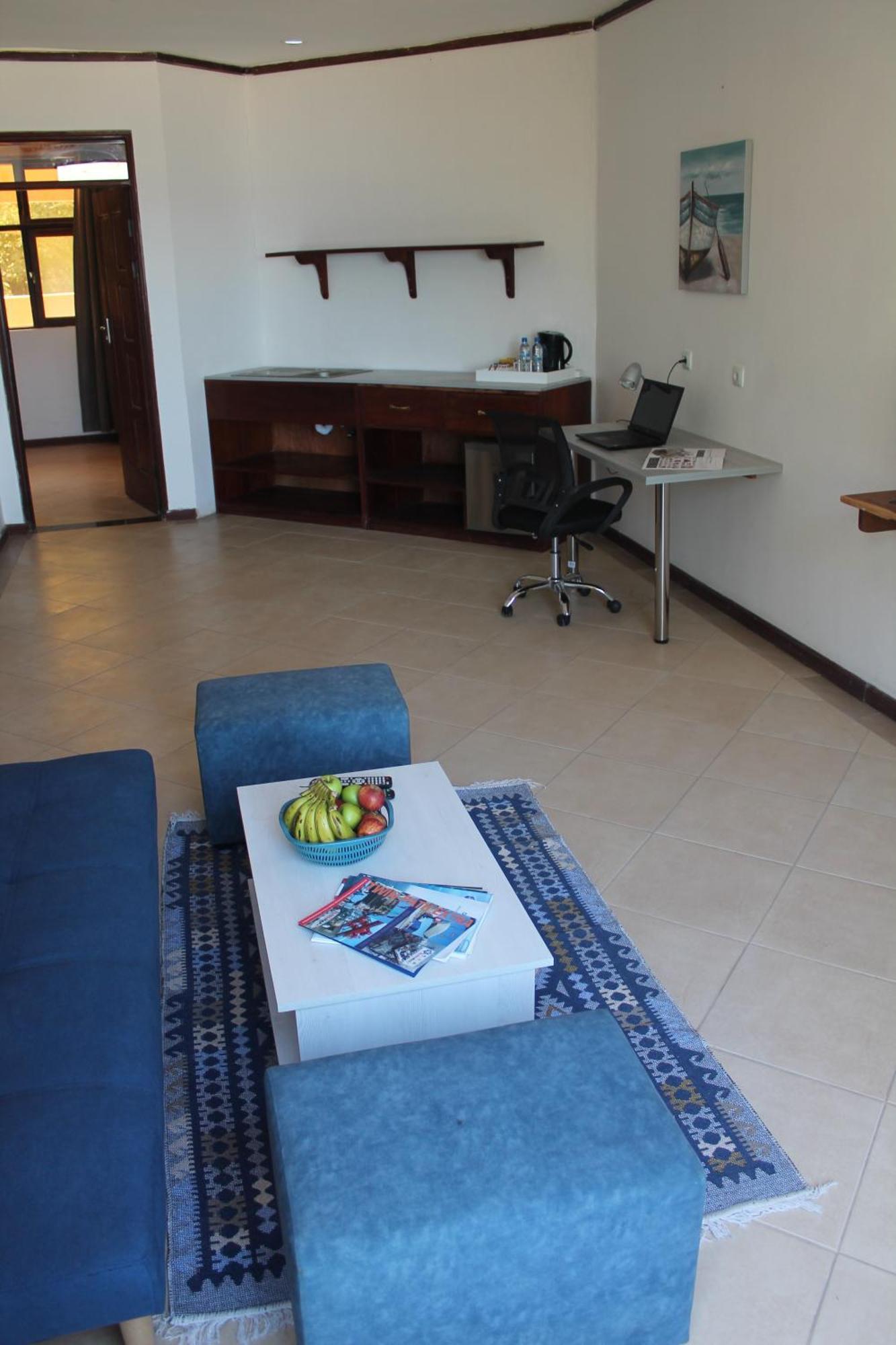 Wharf Side Inn Pemba Exterior foto